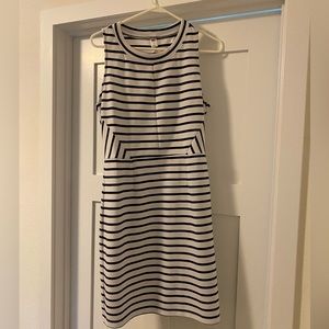 White and navy Old Navy dress